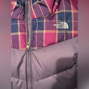 Womens The North Face 550 puffer vest